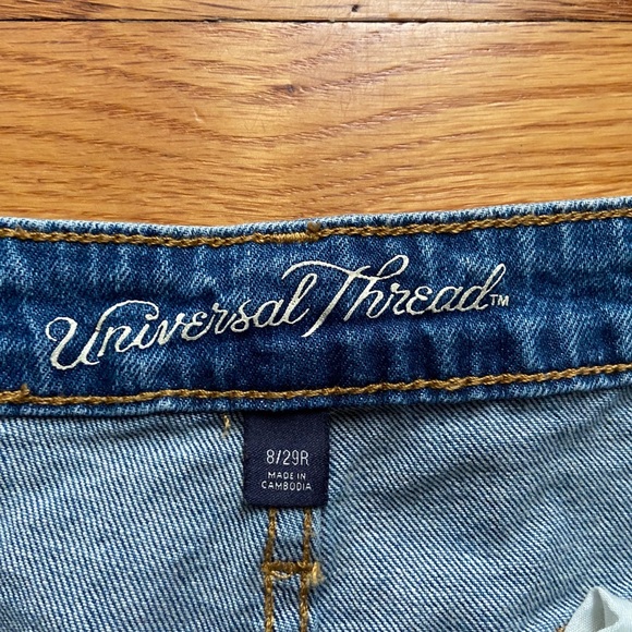 Universal Thread High Rise Shorties - Picture 3 of 4